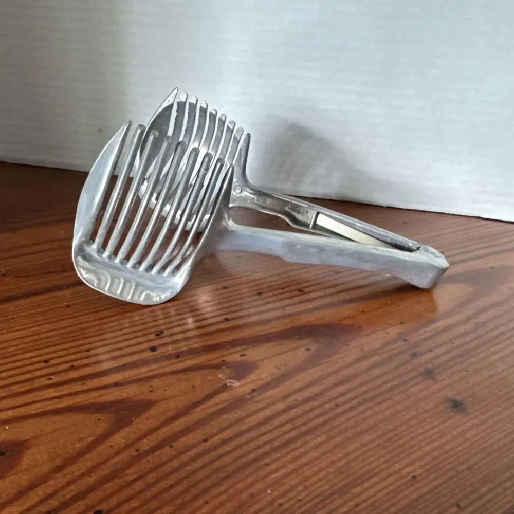 Vintage Hand Held Tongs Tomato Onion Egg Slicer Farm House Decor Citrus Squeezer